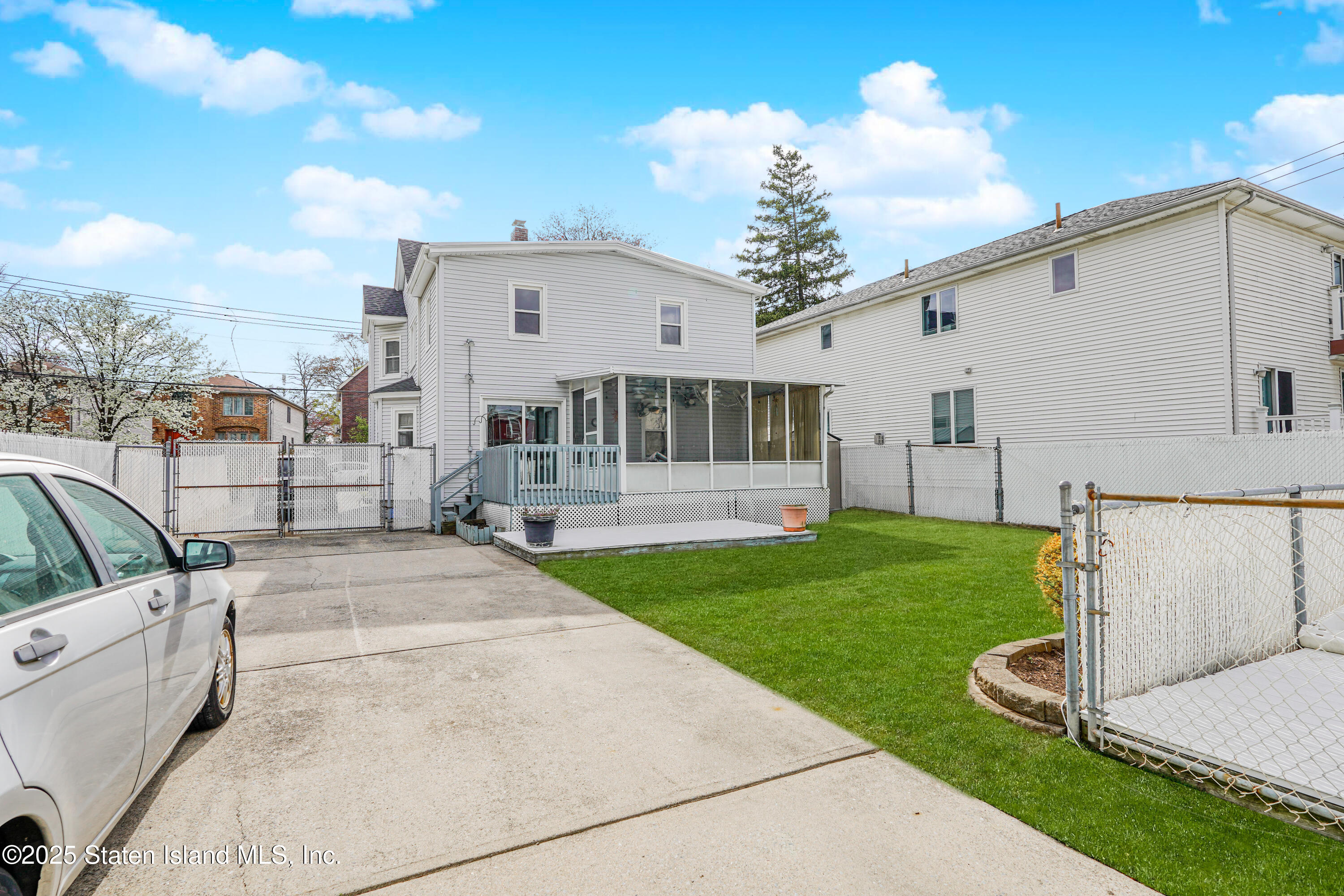 195 Yetman Avenue, Staten Island, New York image 40