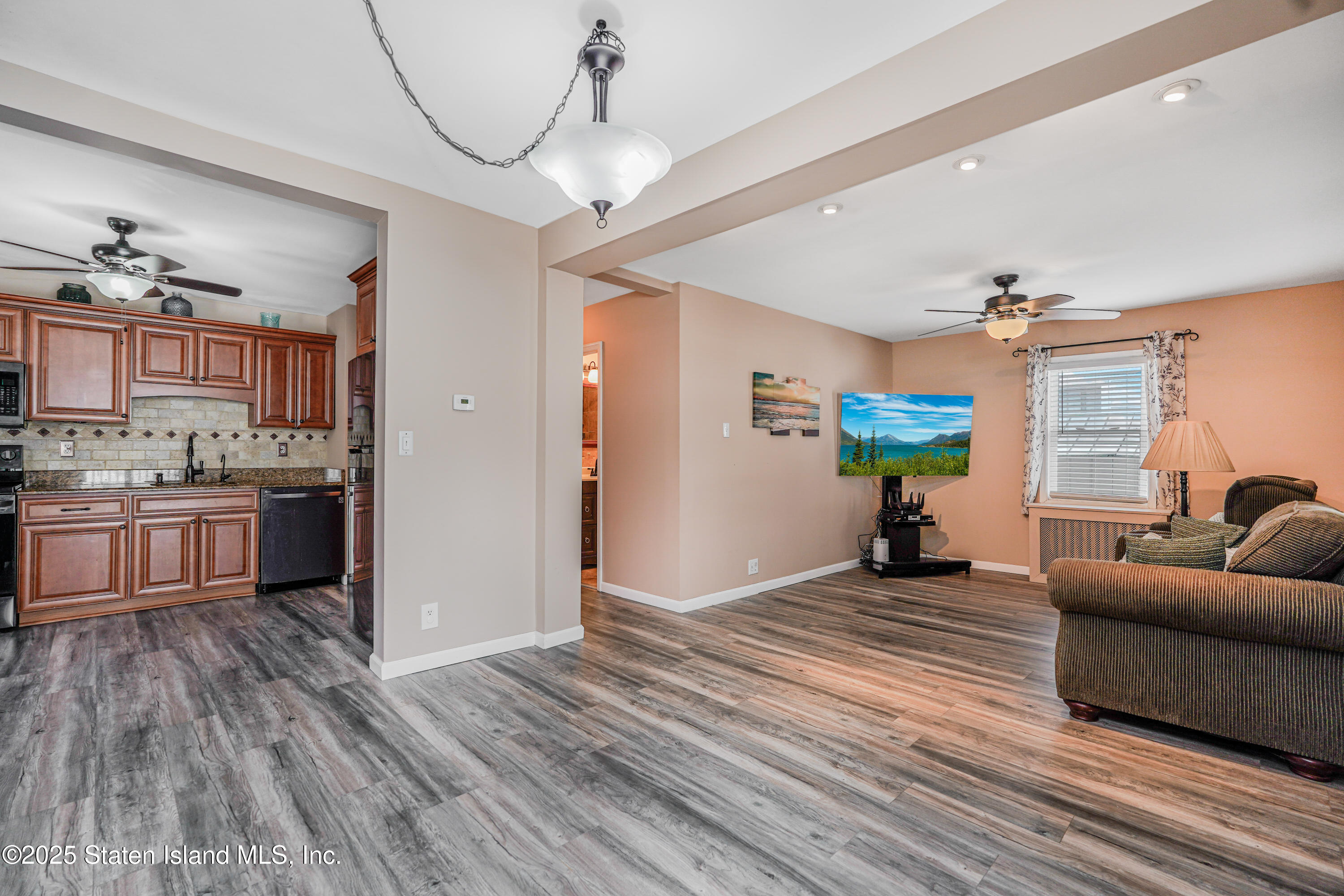 195 Yetman Avenue, Staten Island, New York image 21