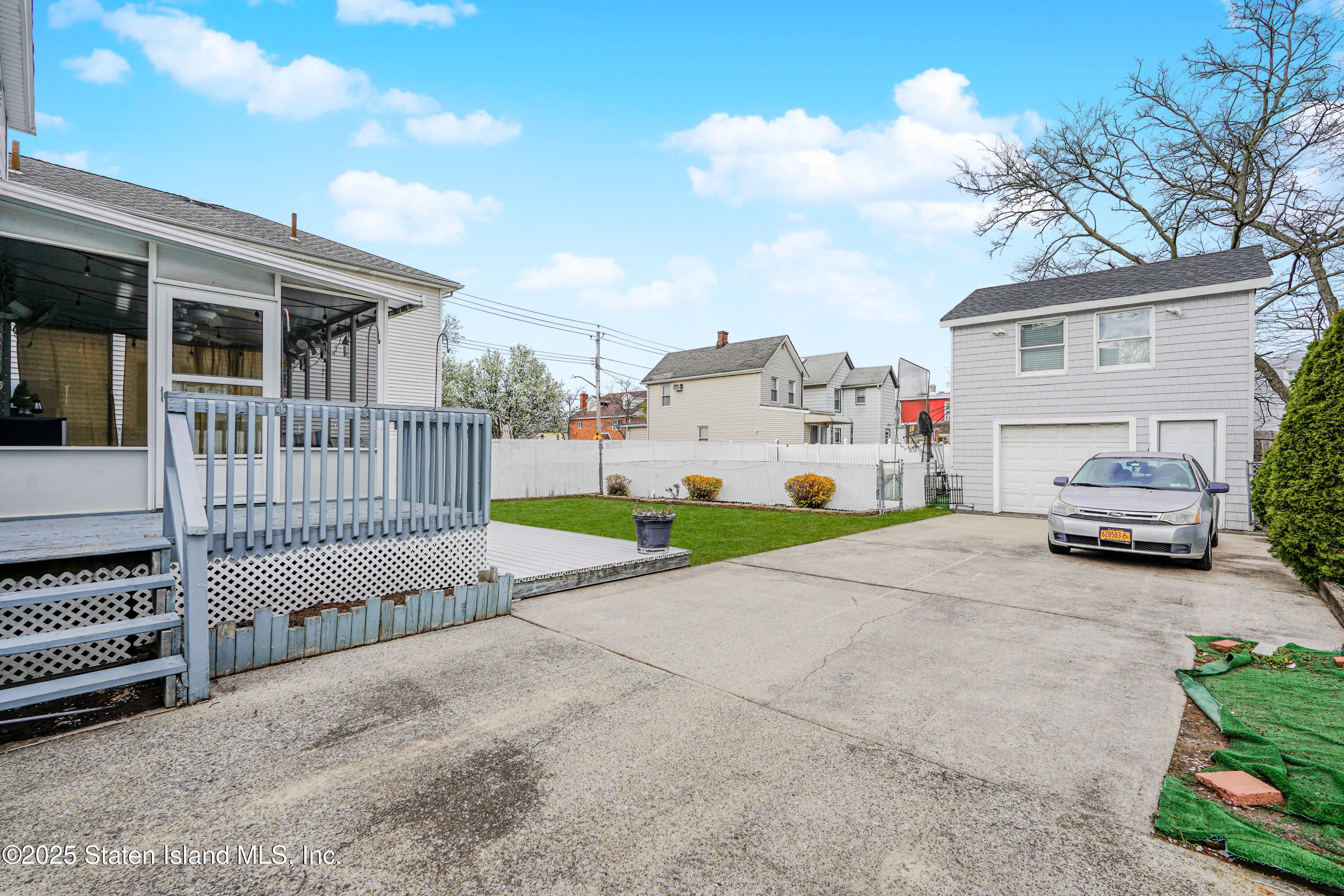 195 Yetman Avenue, Staten Island, New York image 37