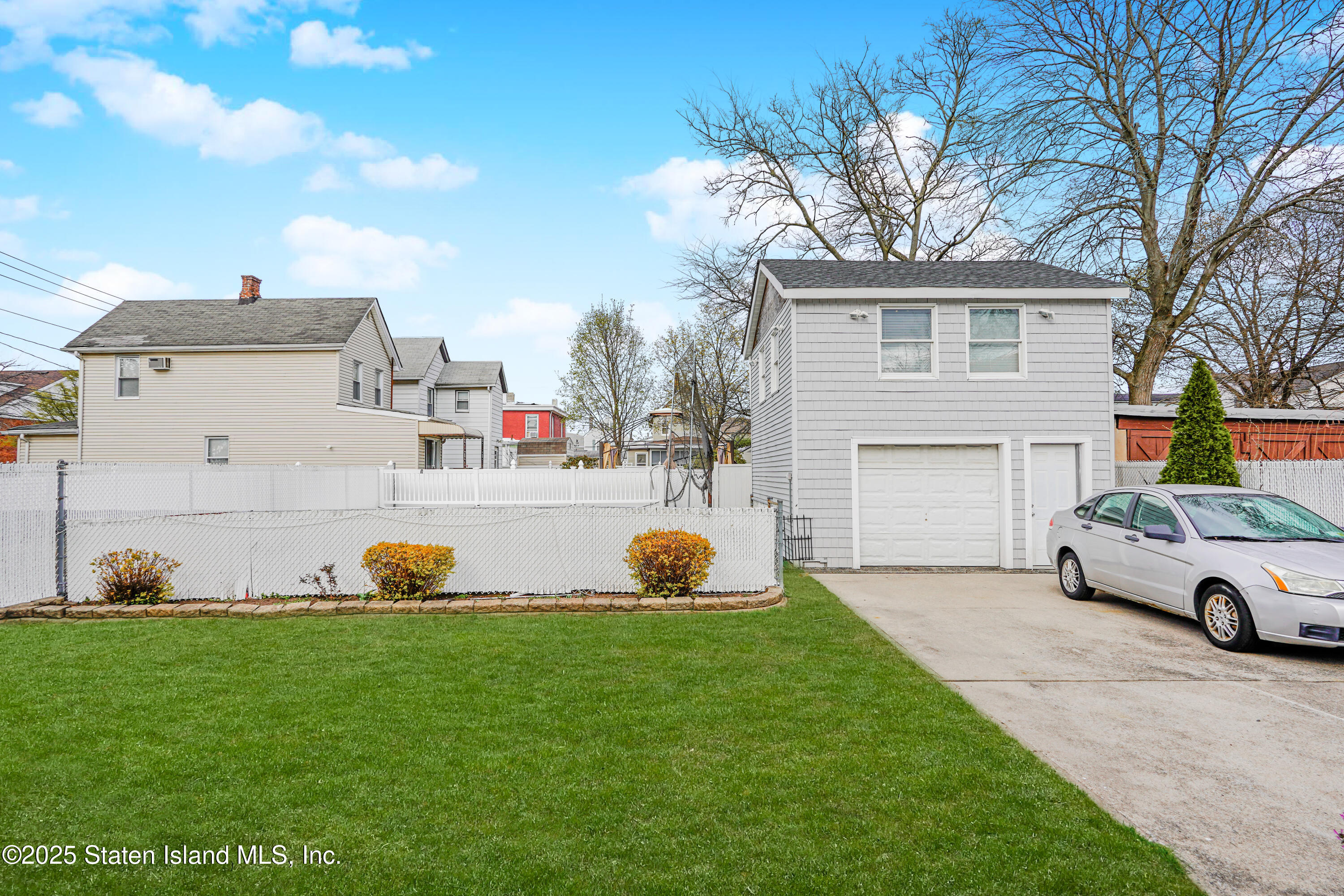 195 Yetman Avenue, Staten Island, New York image 39