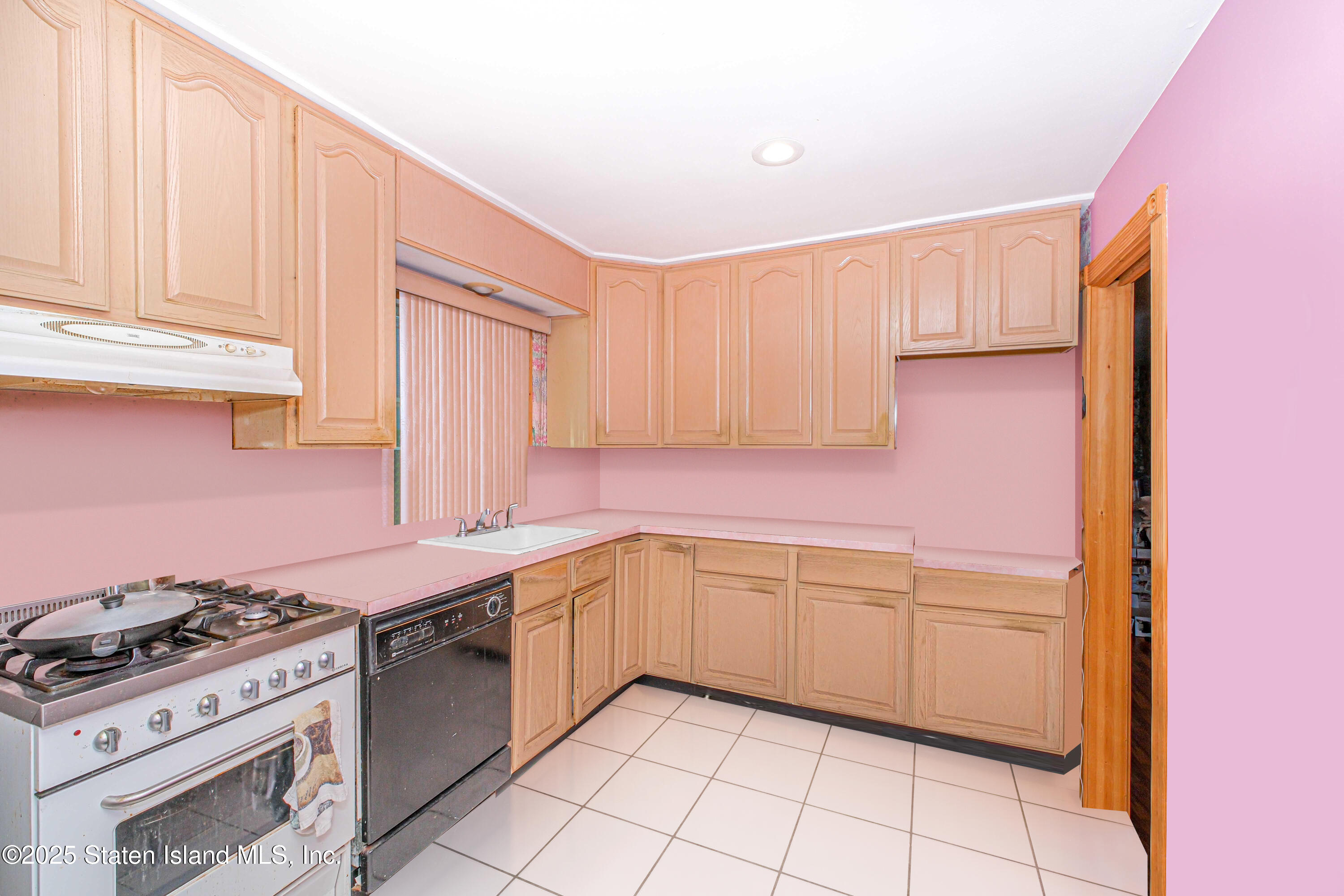 197 Bay Terrace, Staten Island, New York image 7