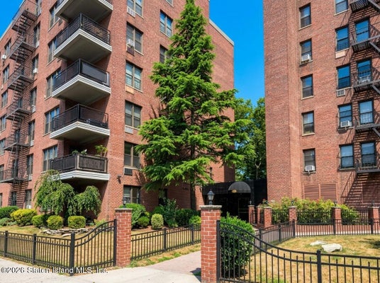 145 LINCOLN AVE APT 6V, STATEN ISLAND, NY 10306 - Image f4cf6548d34ac86b5a572995bd7bb504/3542994278