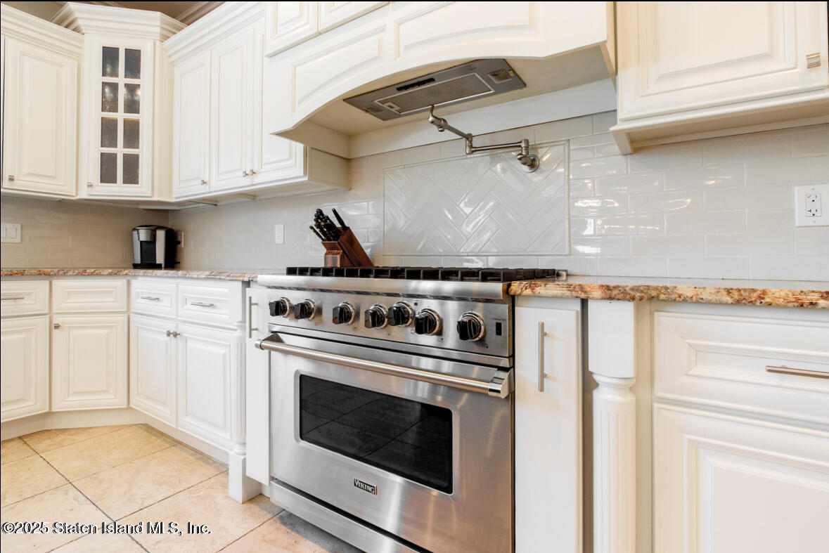 434 Darlington Avenue, Staten Island, New York image 7