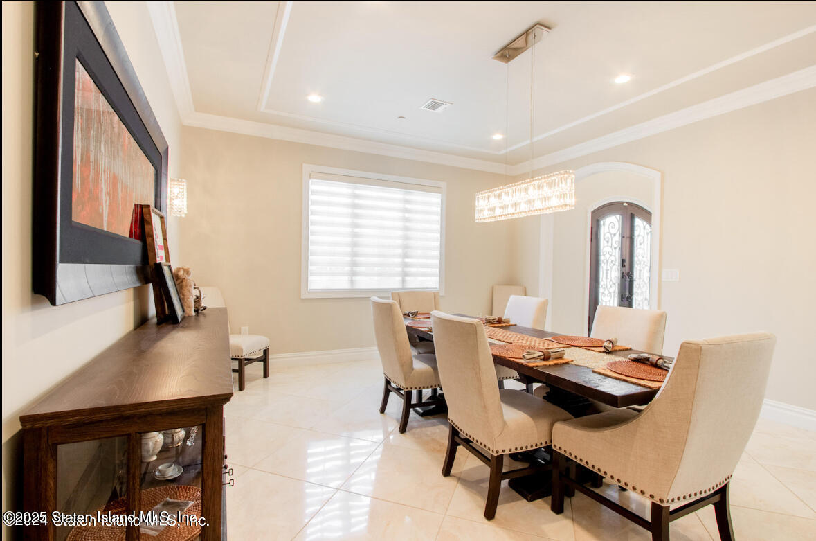 434 Darlington Avenue, Staten Island, New York image 5