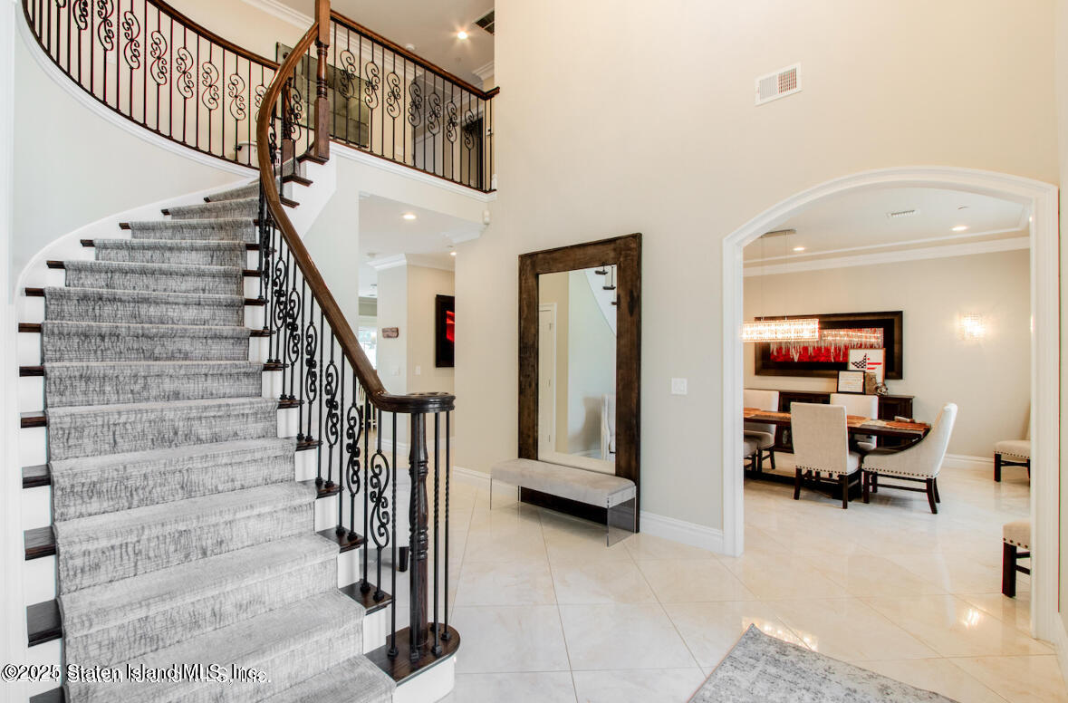 434 Darlington Avenue, Staten Island, New York image 3