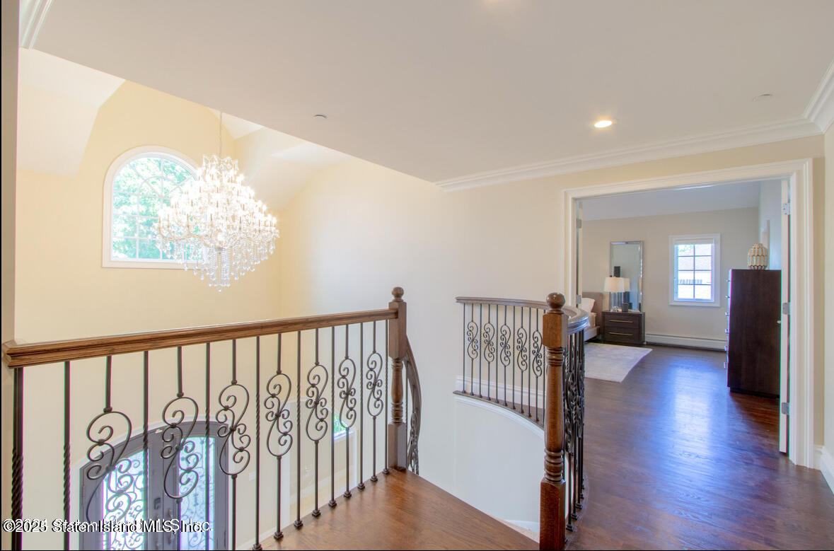 434 Darlington Avenue, Staten Island, New York image 16