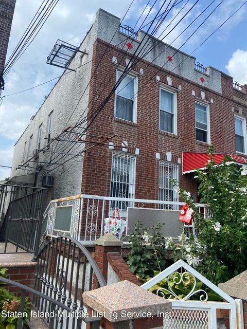 Photo of 2366 26th Street, Queens, NY 11105 (MLS # 1161019)