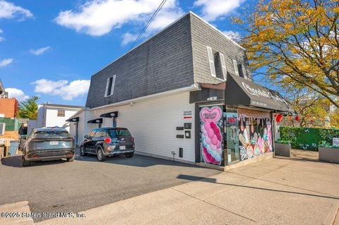 Photo of 305 Nelson Avenue Ave, Staten Island, NY 10308 (MLS # 2502784)