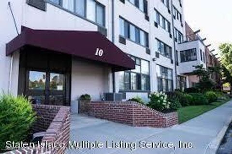 Photo of 10 Bay St Landing #7 J, Staten Island, NY 10301 (MLS # 1158003)