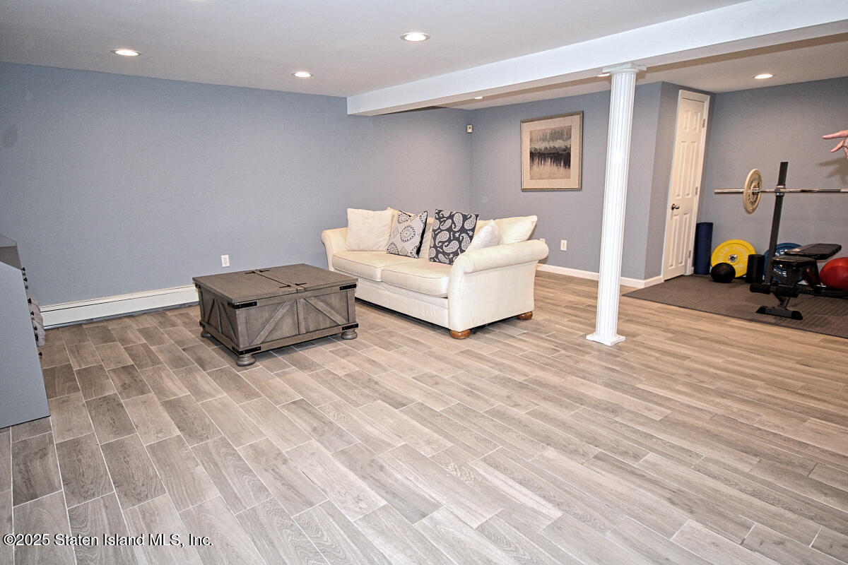 92 Sawyer Avenue, Staten Island, New York image 38