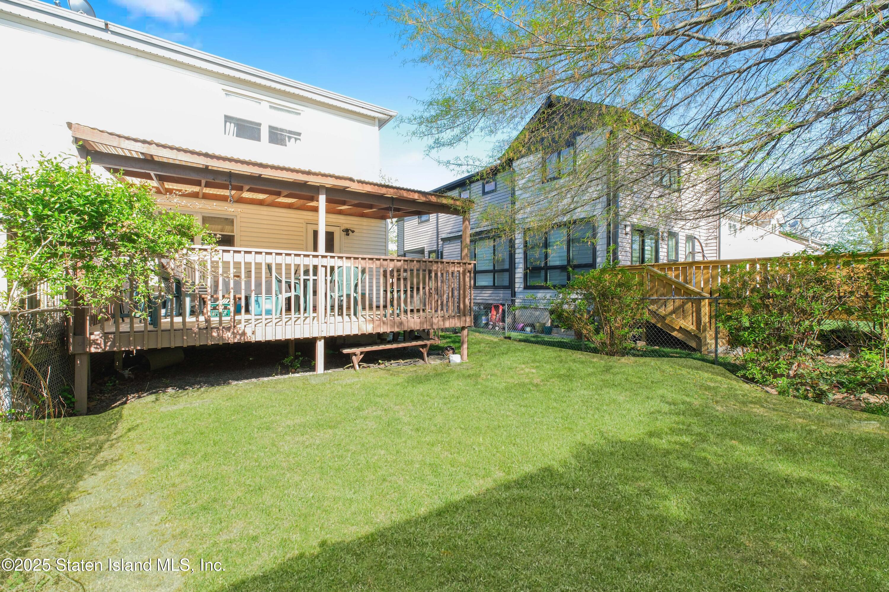 203 Ardmore Avenue, Staten Island, New York image 25