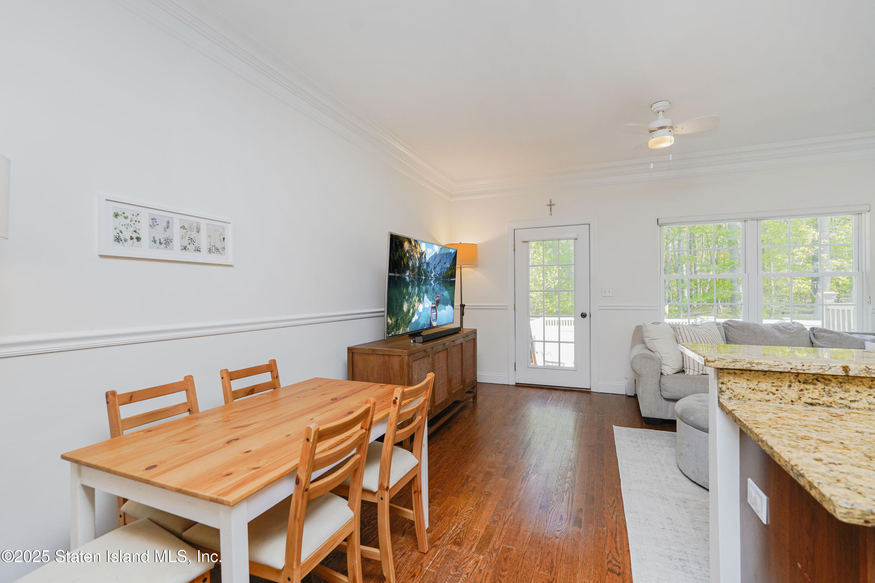 121 Presentation Circle, Staten Island, New York image 17
