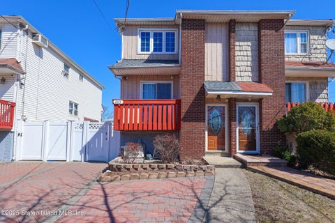 MLS: 2501283