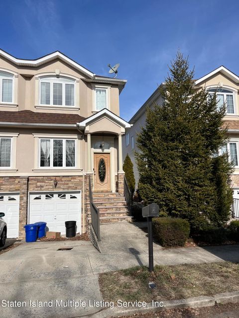 Photo of 199 Mosely Avenue, Staten Island, NY 10312 (MLS # 1160051)