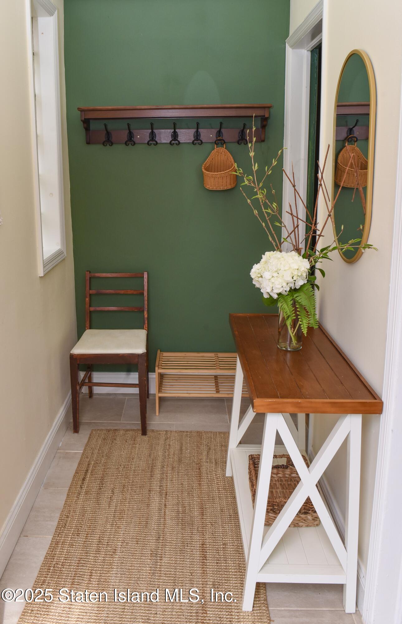 553 Oakland Avenue, Staten Island, New York image 10