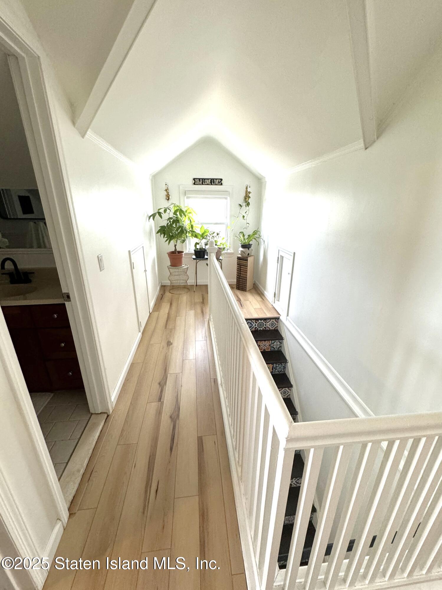 553 Oakland Avenue, Staten Island, New York image 41