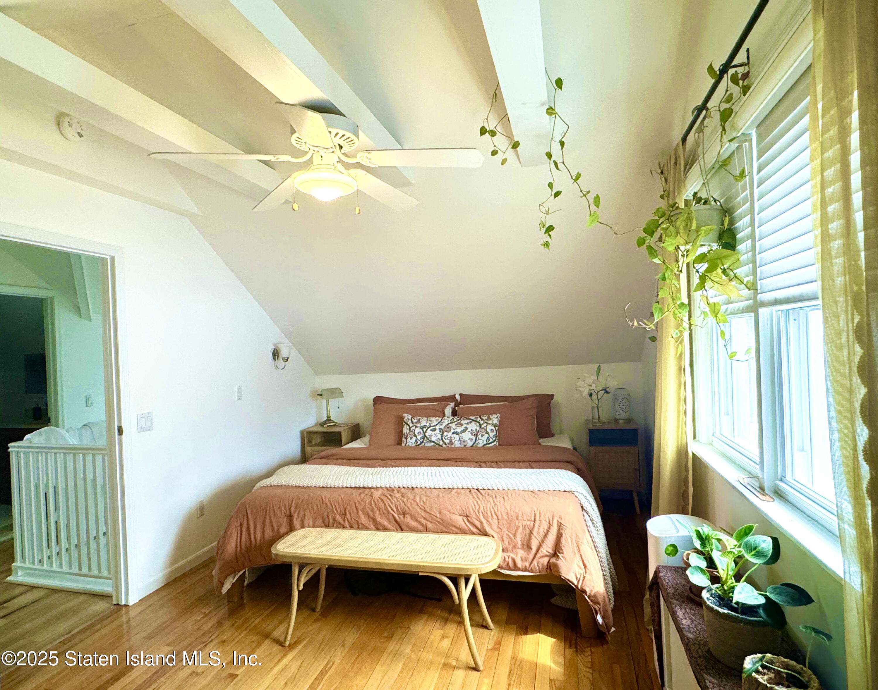 553 Oakland Avenue, Staten Island, New York image 38