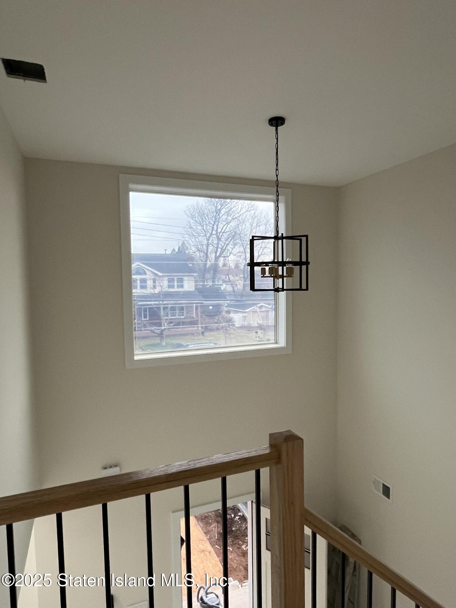 331 Winchester Avenue, Staten Island, New York image 14