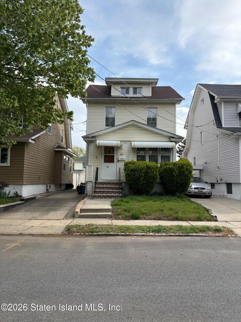 Photo of 89 Burnside Avenue, Staten Island, NY 10302 (MLS # 2602120)