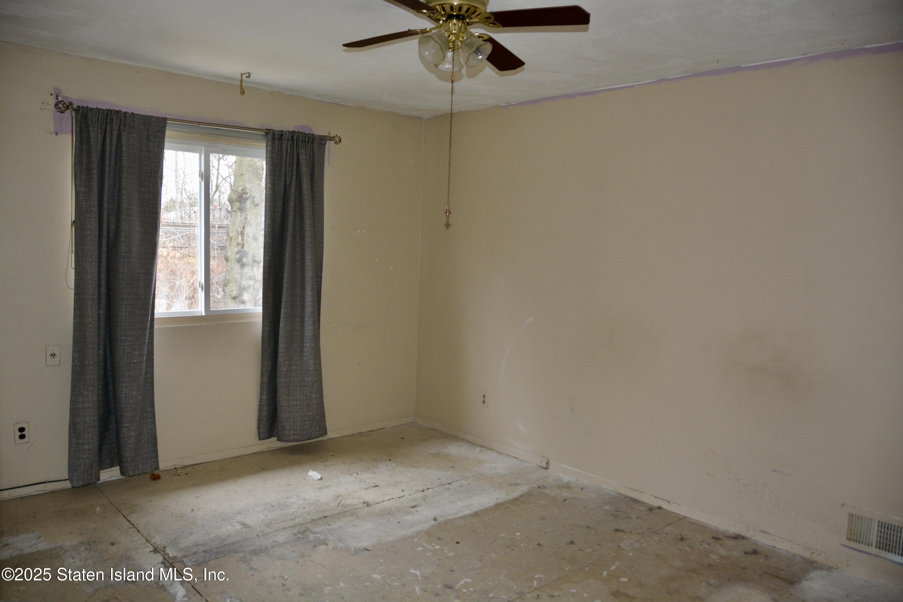 47 Village Lane #B, Staten Island, New York image 6