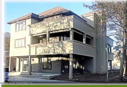 Photo of 141 Evergreen Avenue #2a, Staten Island, NY 10305 (MLS # 2505123)