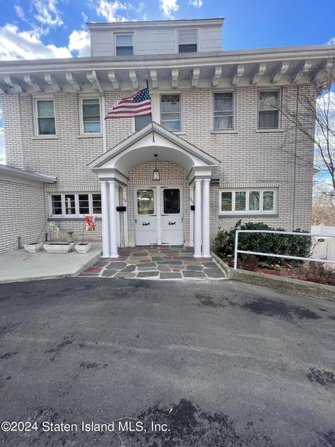 Photo of 378380 Flagg Place, Staten Island, NY 10304 (MLS # 2405441)