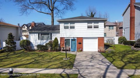 Photo of 148 Providence Street, Staten Island, NY 10304 (MLS # 2401552)