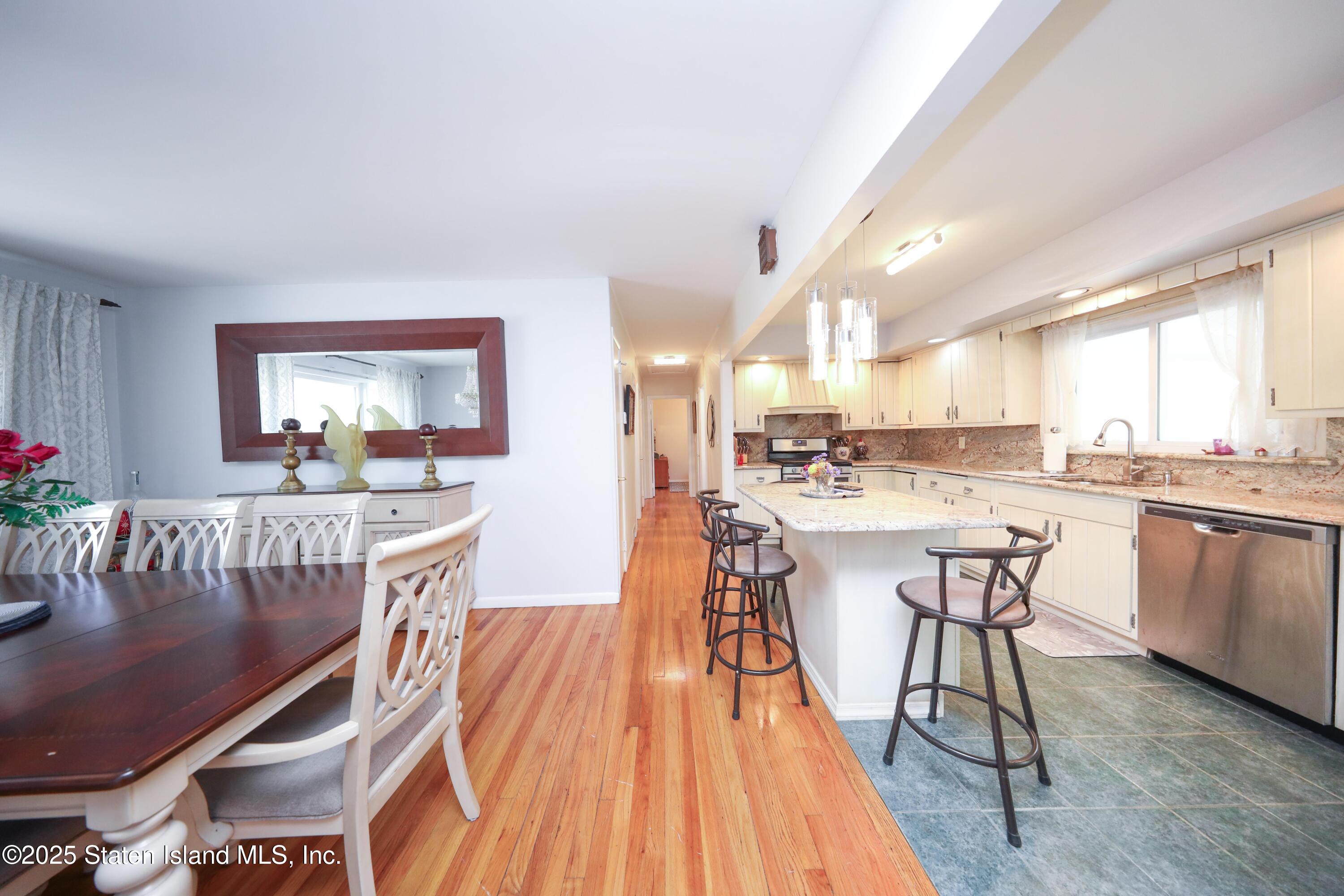 93 Centre Avenue, Staten Island, New York image 11