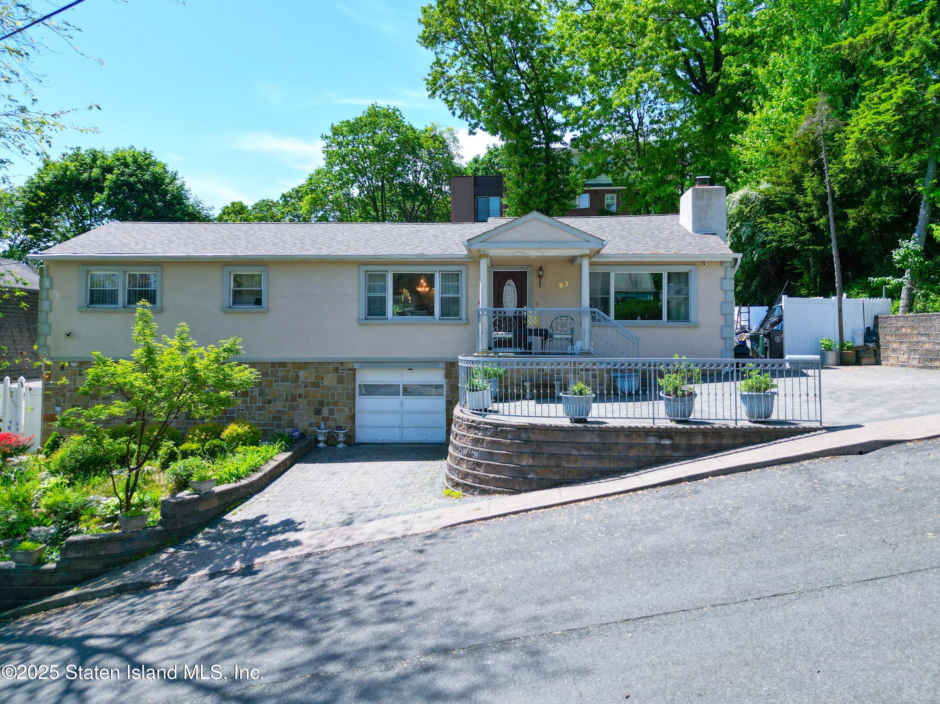 93 Centre Avenue, Staten Island, New York image 1