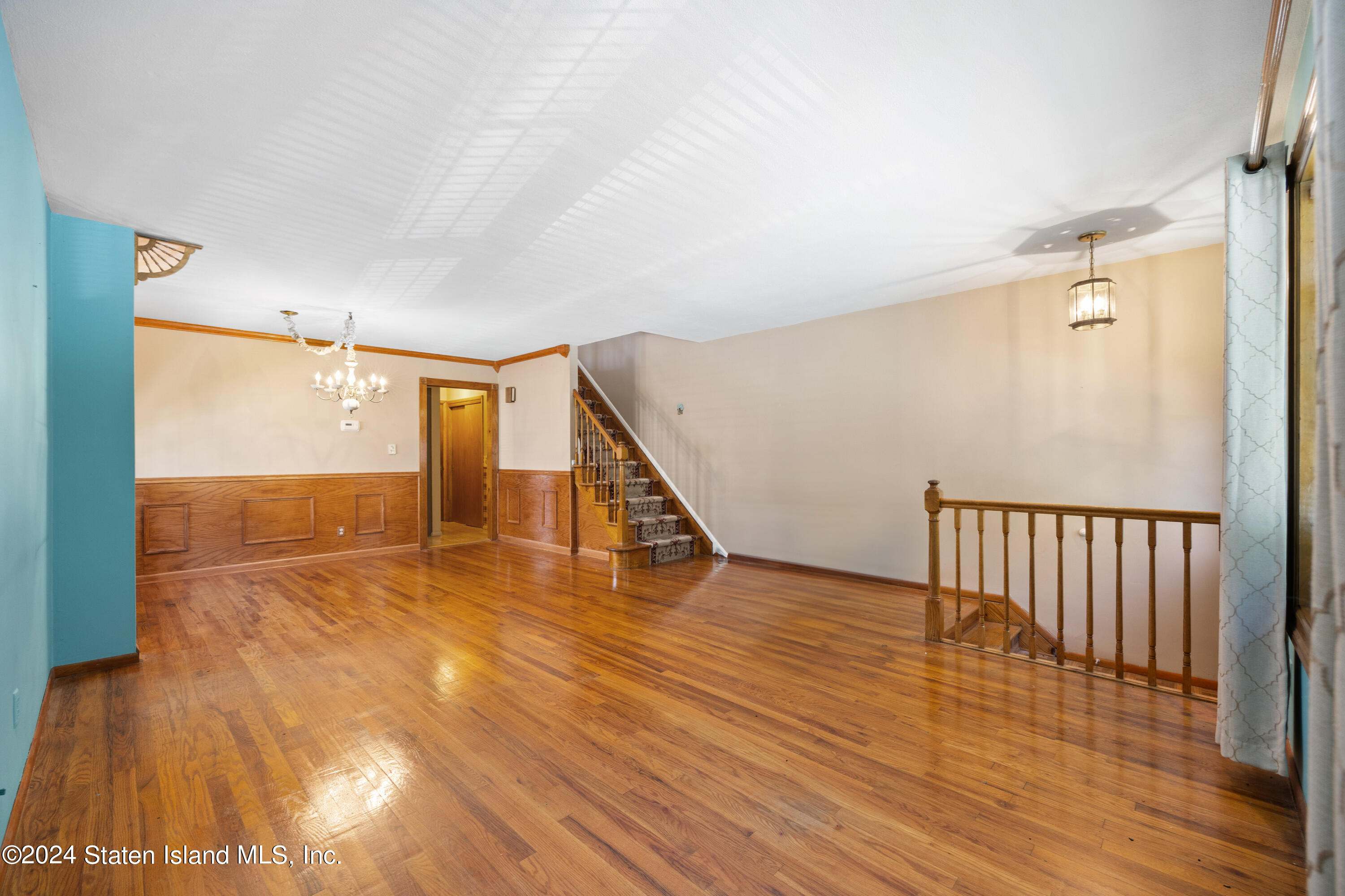 134 Montreal Avenue, Staten Island, New York image 4