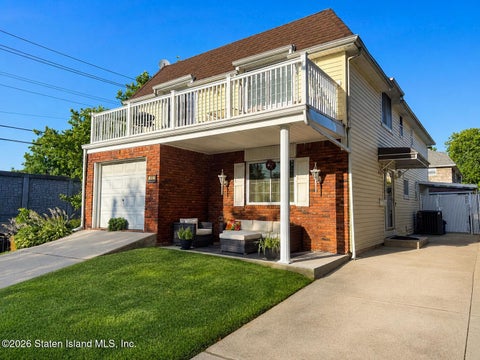 Photo of 611 Ingram Avenue, Staten Island, NY 10314 (MLS # 2603747)