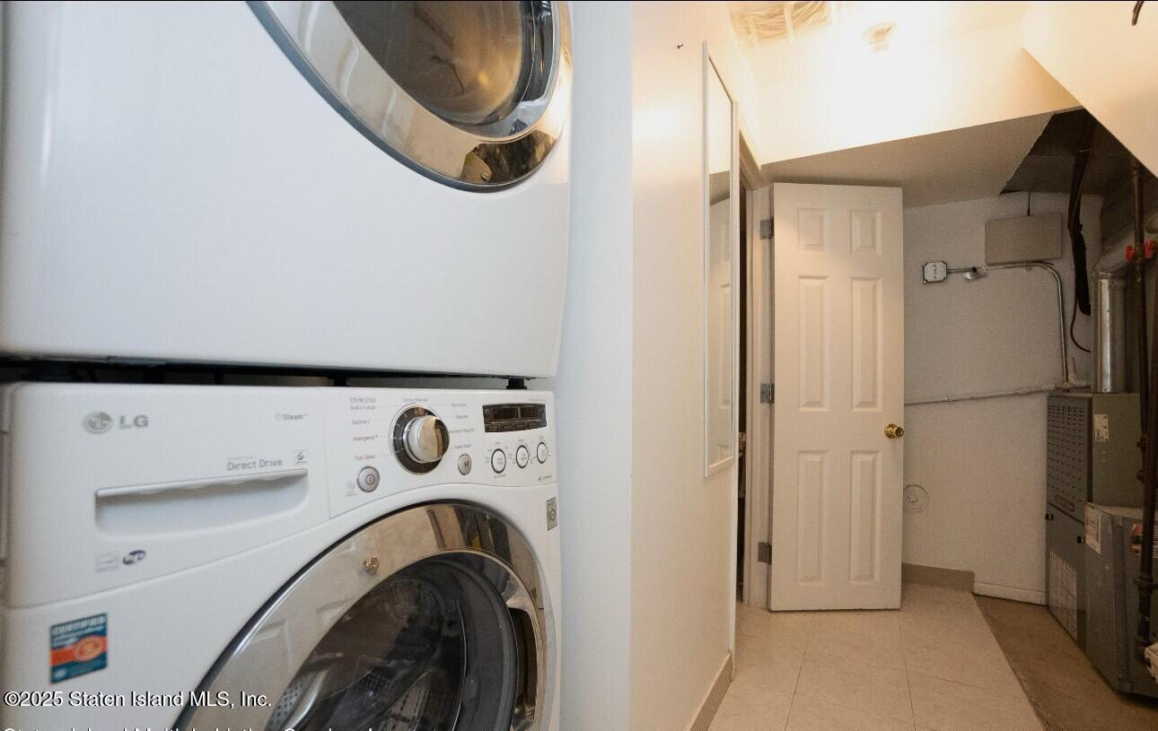 76 Railroad Avenue, Staten Island, New York image 28