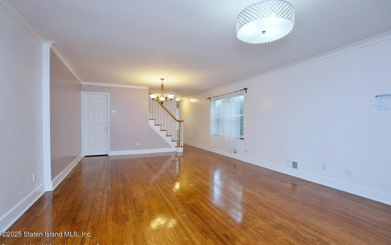 76 Railroad Avenue, Staten Island, New York image 4