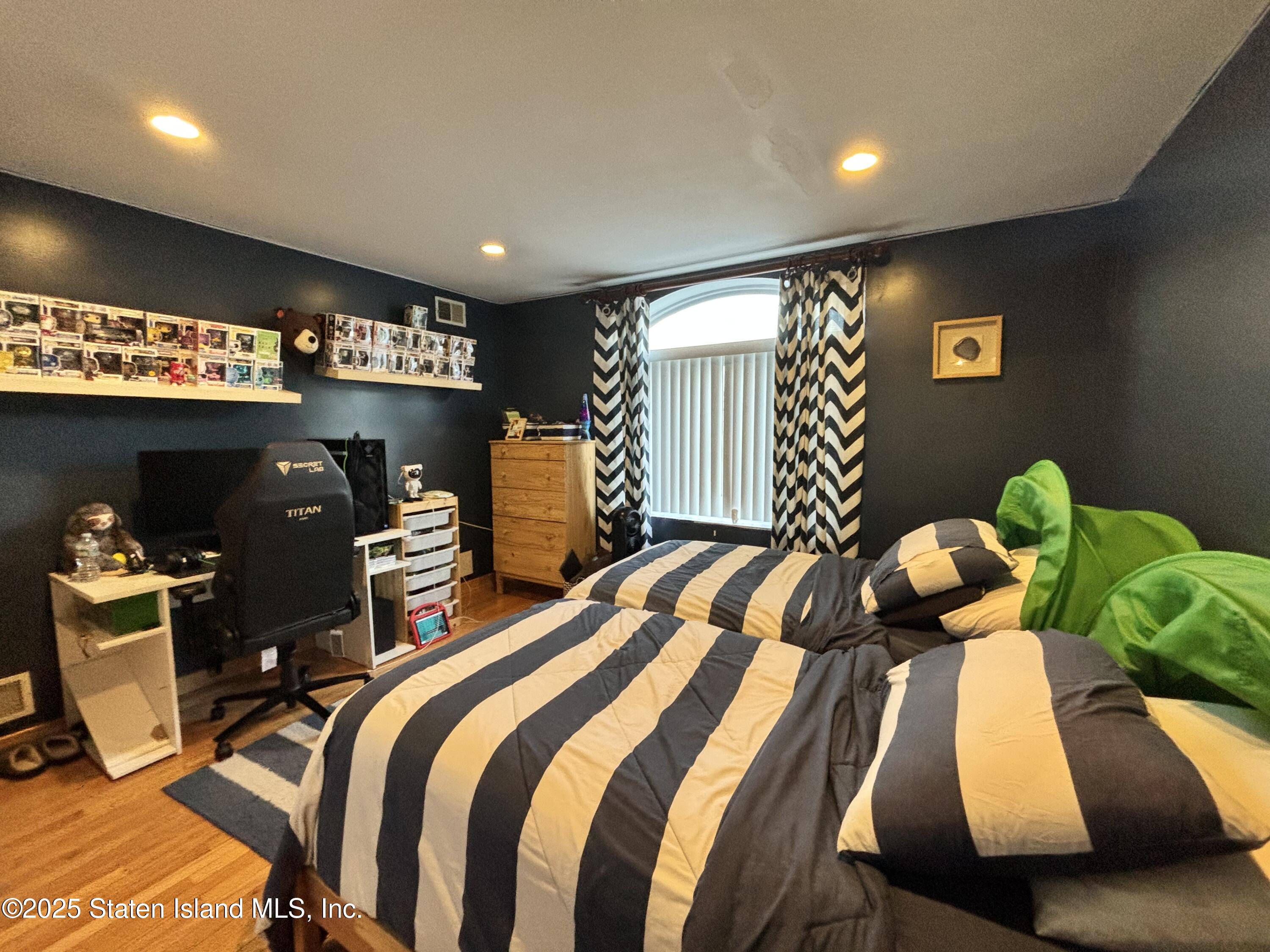 103 Lyceum Court, Staten Island, New York image 15