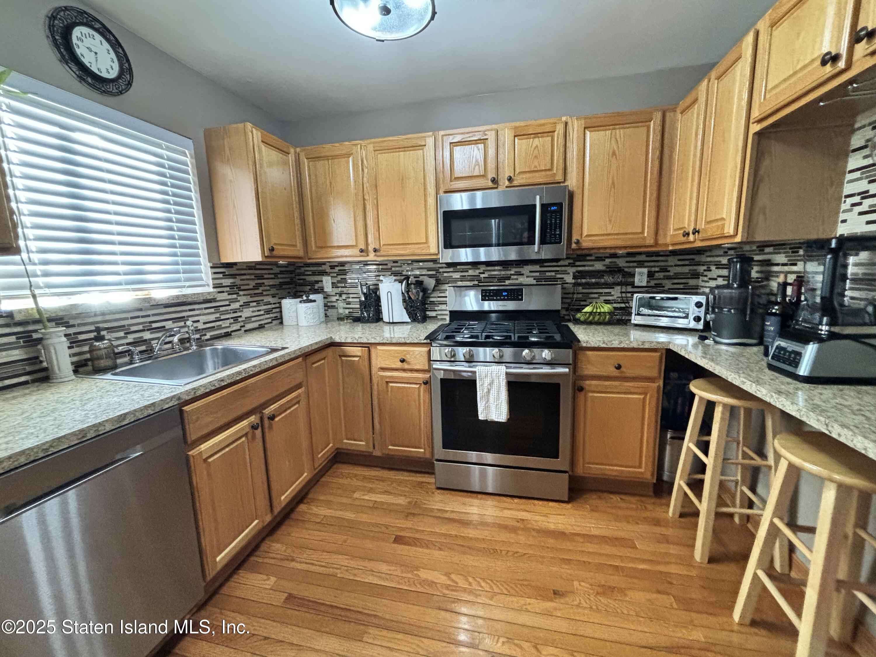 103 Lyceum Court, Staten Island, New York image 6