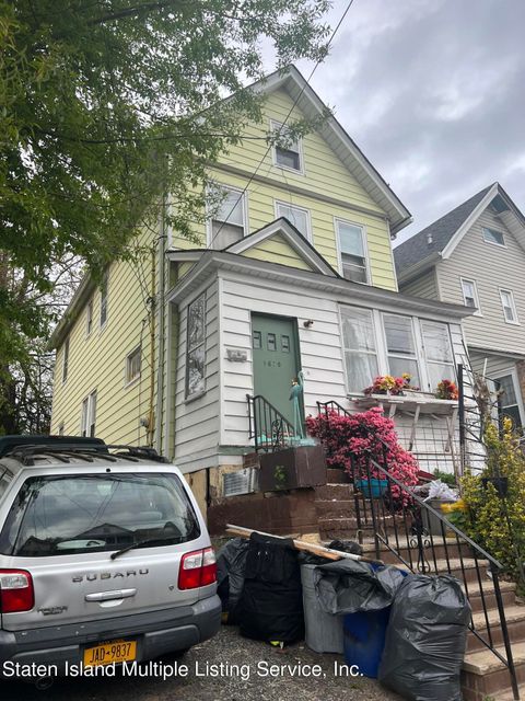 Photo of 1679 Castleton Avenue, Staten Island, NY 10302 (MLS # 1161674)