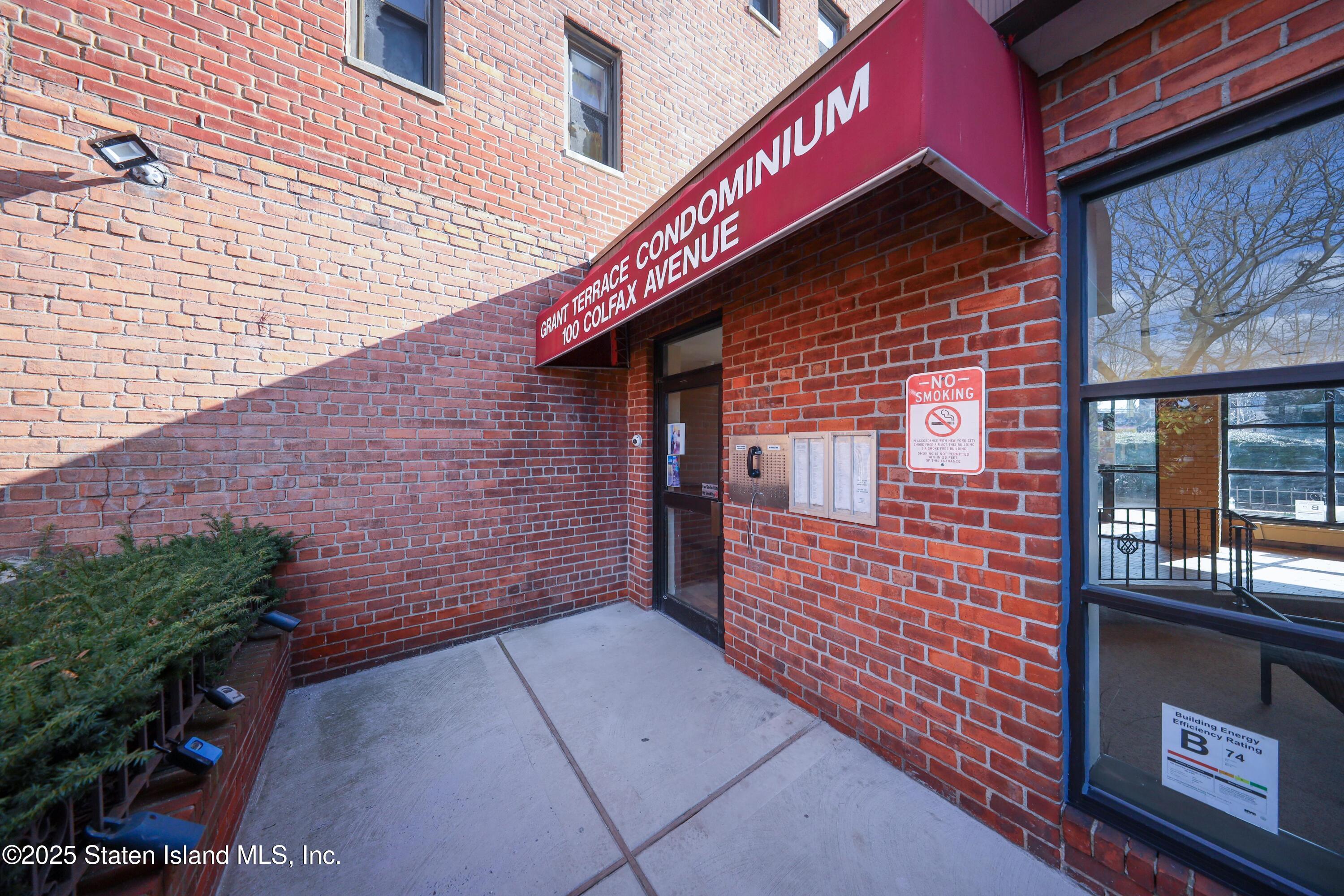 100 Colfax Avenue #3-D, Staten Island, New York image 1