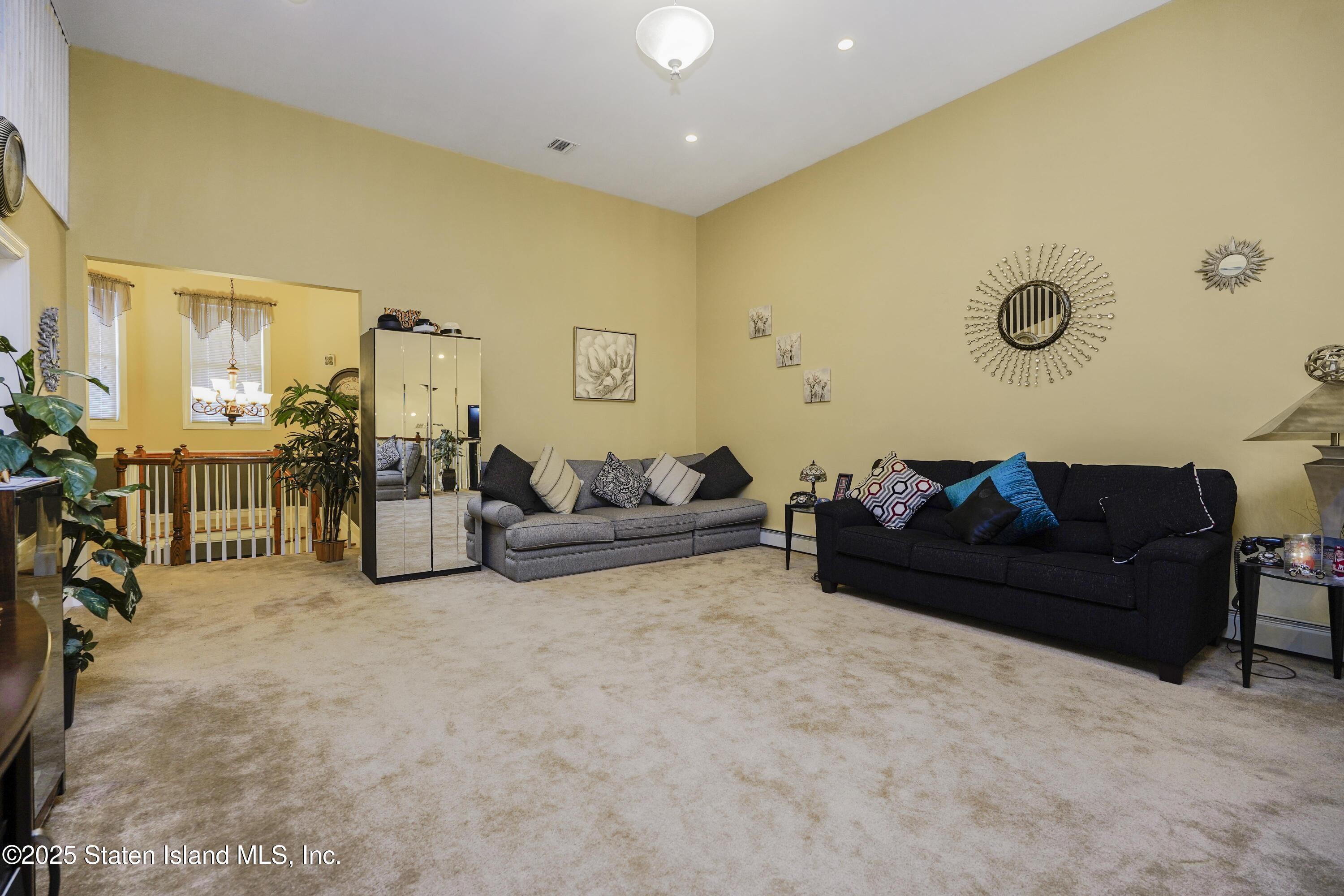53 Topside Lane, Staten Island, New York image 20