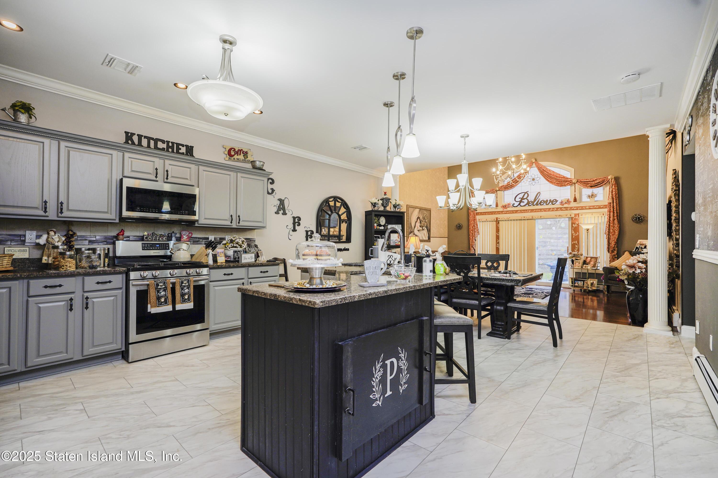 53 Topside Lane, Staten Island, New York image 14