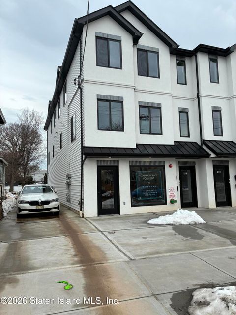 Photo of 481 Jewett Avenue, Staten Island, NY 10302 (MLS # 2601125)