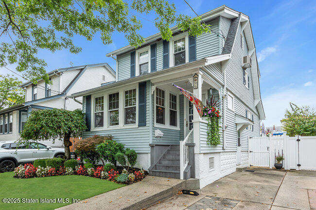 96 Ridgewood Avenue, Staten Island, New York image 3