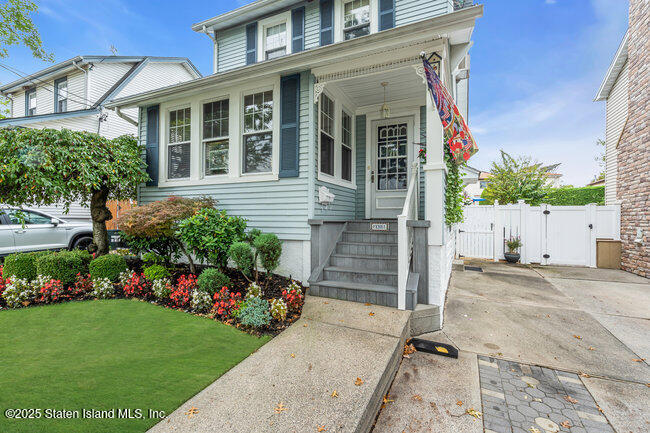 96 Ridgewood Avenue, Staten Island, New York image 8