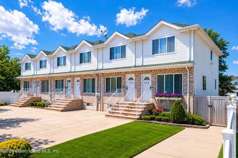 Photo of 119 Seneca Street, Staten Island, NY 10310 (MLS # 2603637)