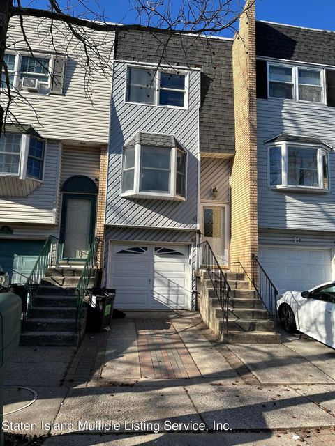 Photo of 21 Mimosa Lane, Staten Island, NY 10312 (MLS # 1160624)