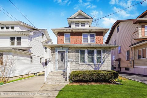 Photo of 259 Morrison Avenue, Staten Island, NY 10310 (MLS # 2401479)