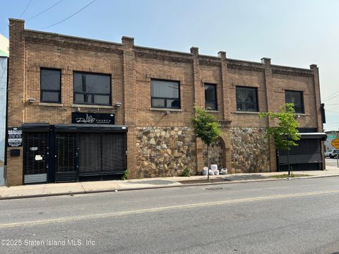 Photo of 2083 Richmond Terrace, Staten Island, NY 10302 (MLS # 2503175)