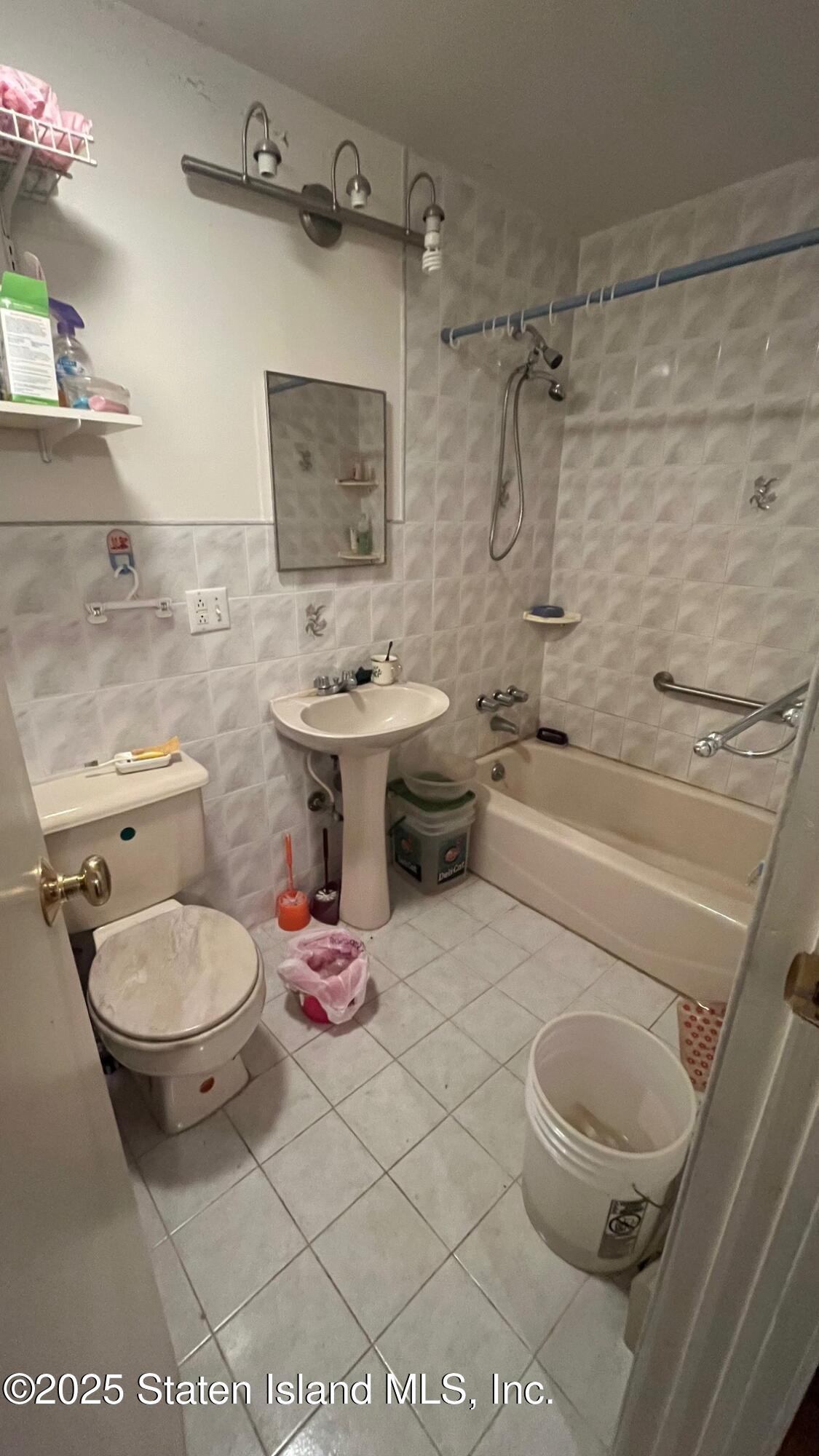 301 Mosel Avenue, Staten Island, New York image 13
