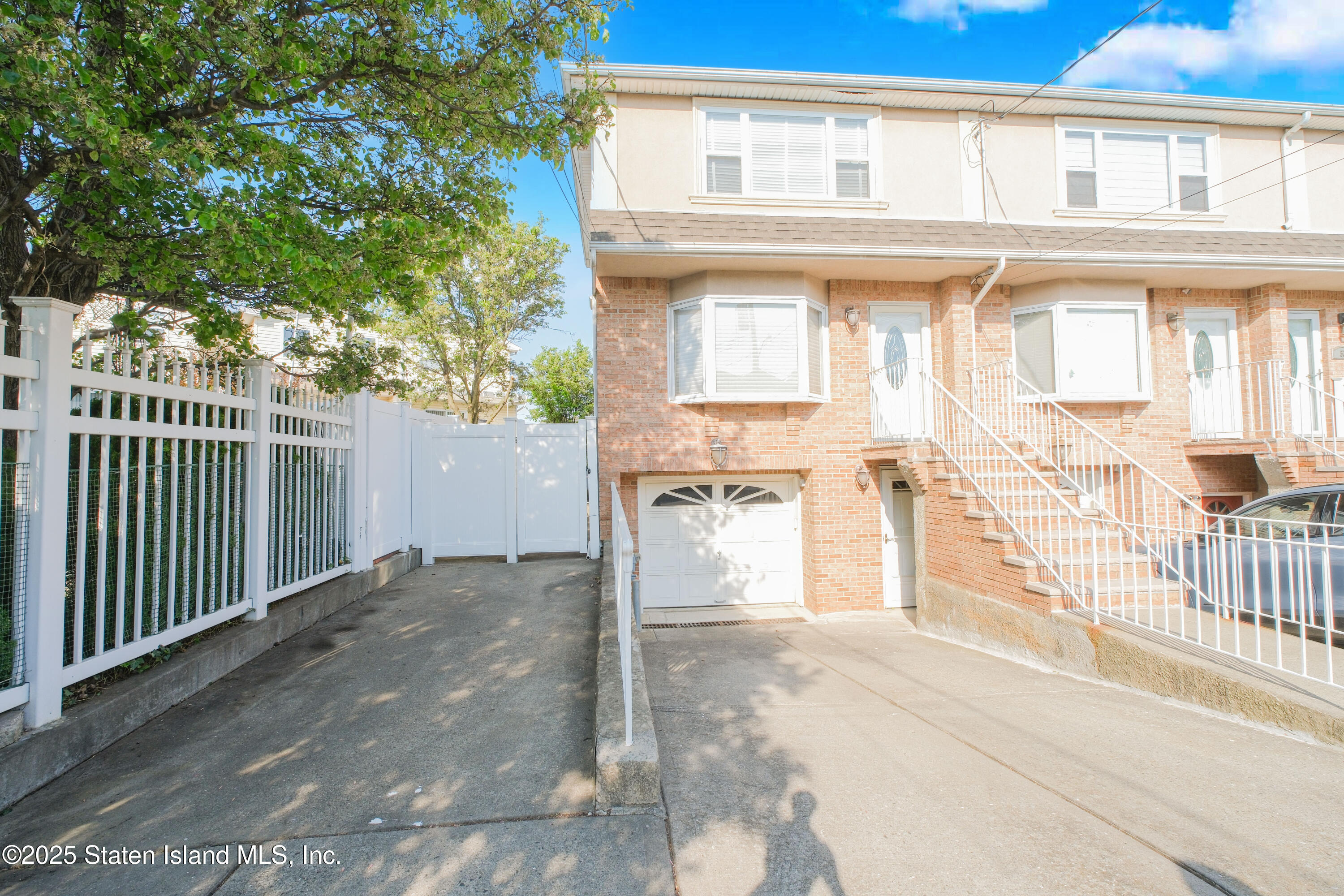 49 Endview Street, Staten Island, New York image 6