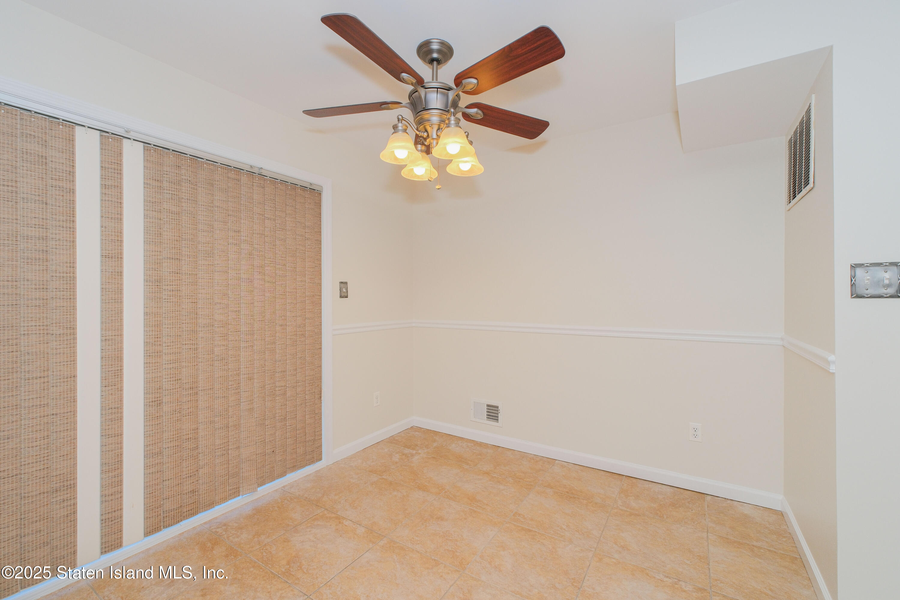 49 Endview Street, Staten Island, New York image 20