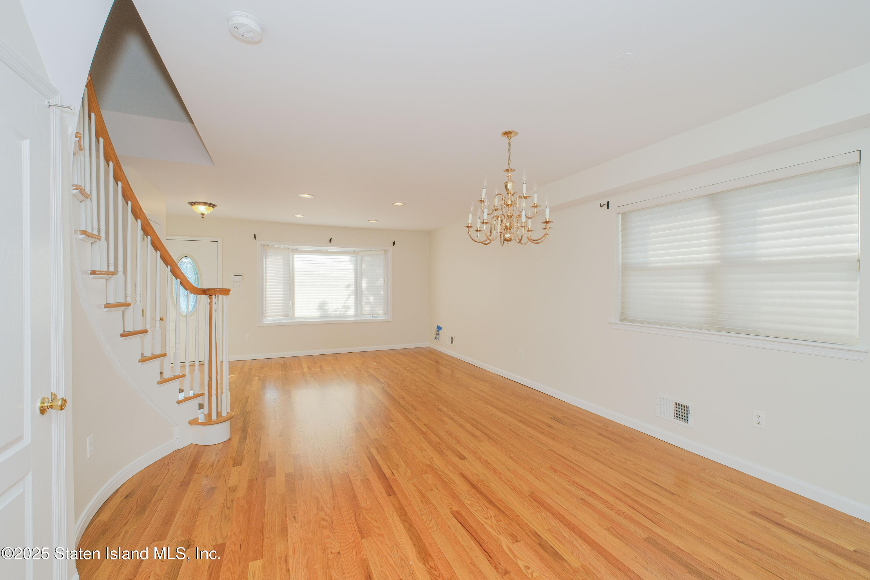 49 Endview Street, Staten Island, New York image 7